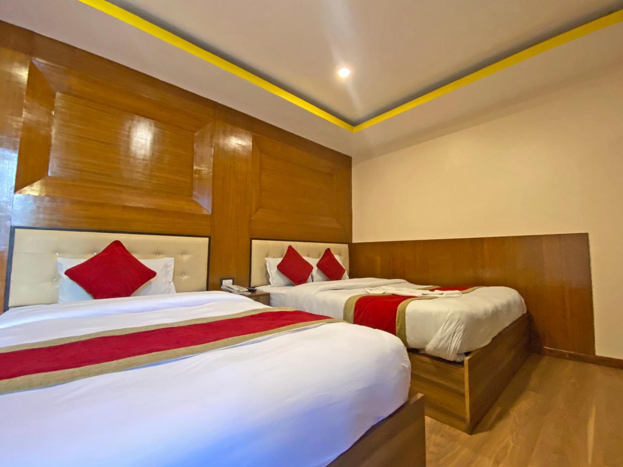 Hotel Airport Holiday Kathmandu Exterior photo