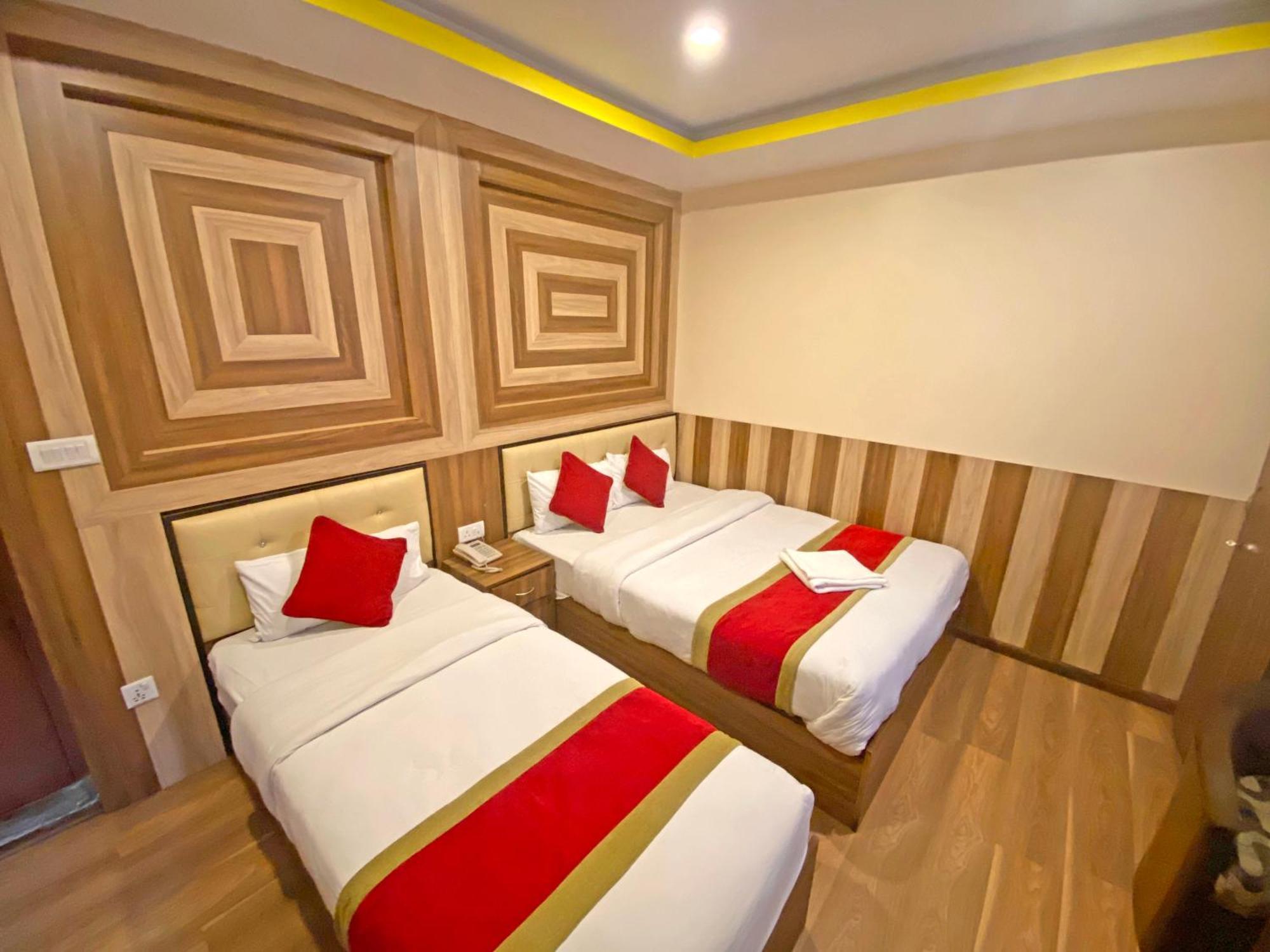 Hotel Airport Holiday Kathmandu Exterior photo