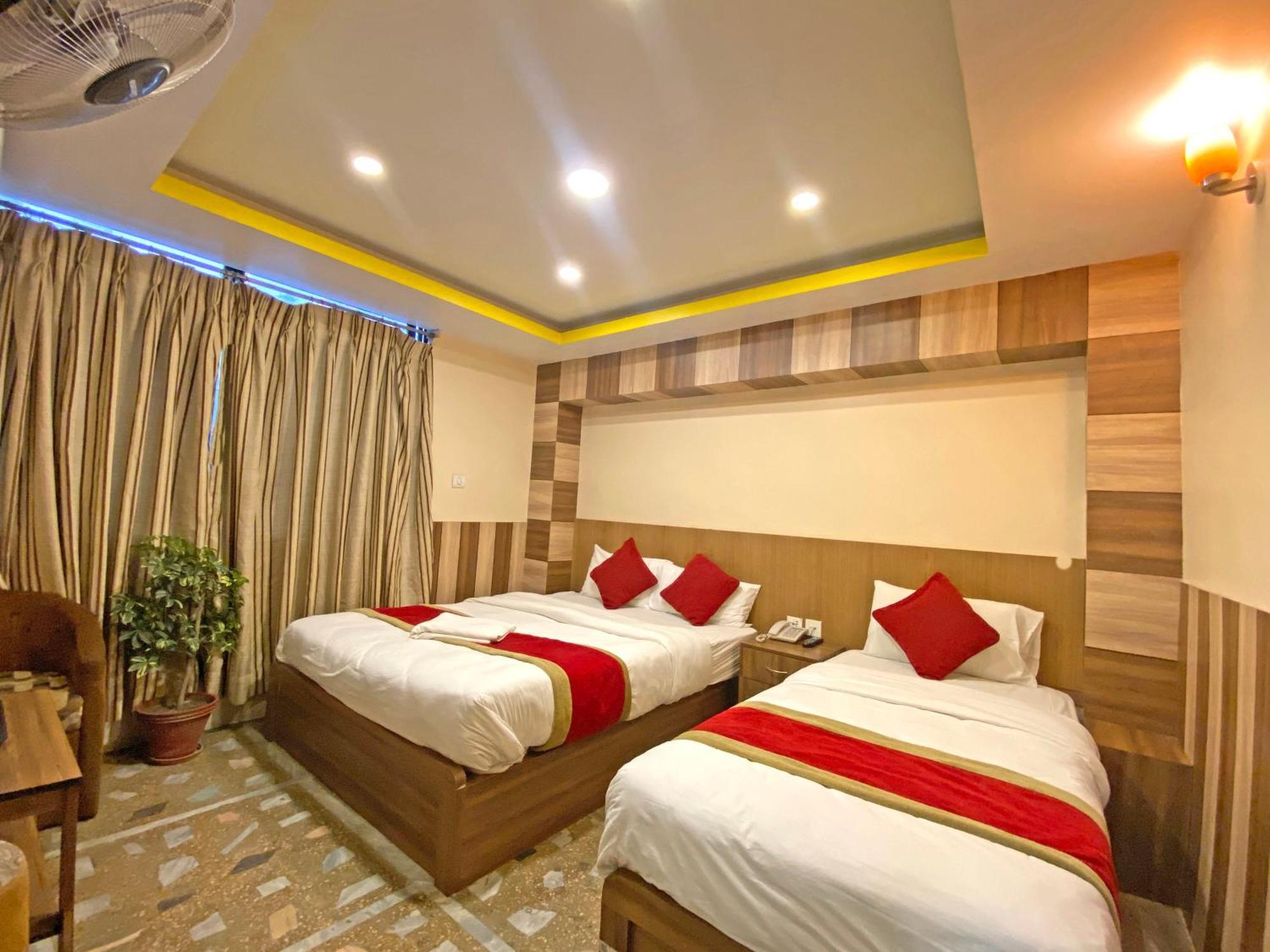 Hotel Airport Holiday Kathmandu Exterior photo